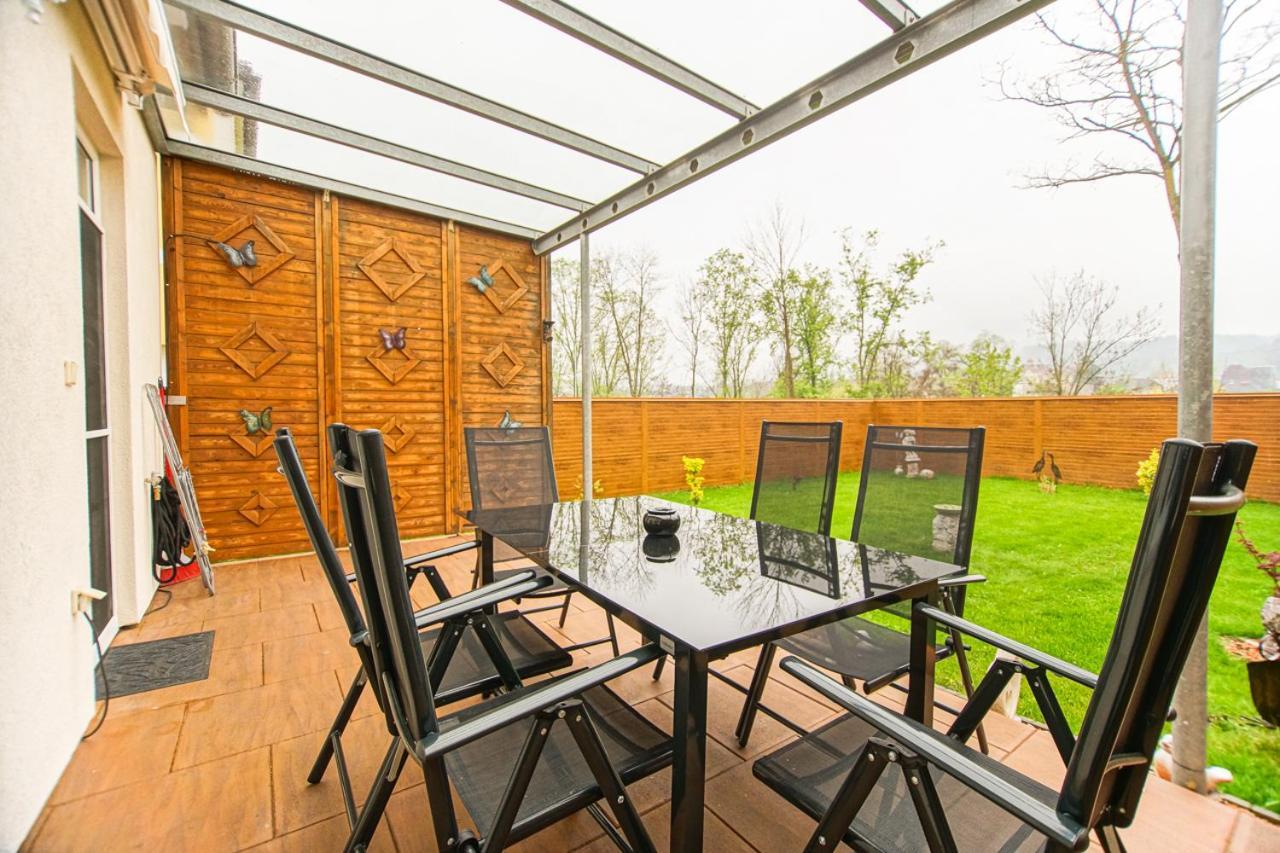 לאובן Auszeit Steiraland 1 Mit Privaten Garten Ueberdachter Terrasse Und Parken מראה חיצוני תמונה