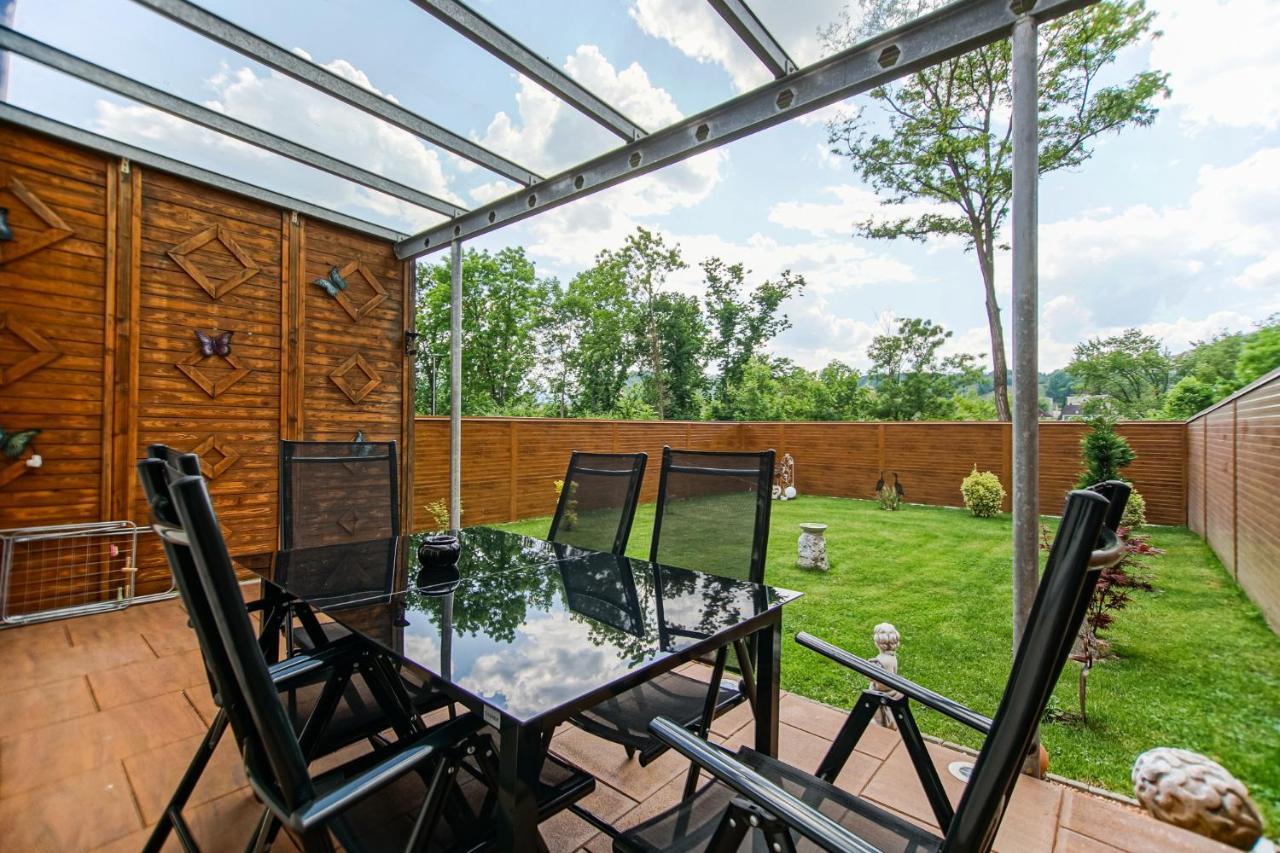 לאובן Auszeit Steiraland 1 Mit Privaten Garten Ueberdachter Terrasse Und Parken מראה חיצוני תמונה